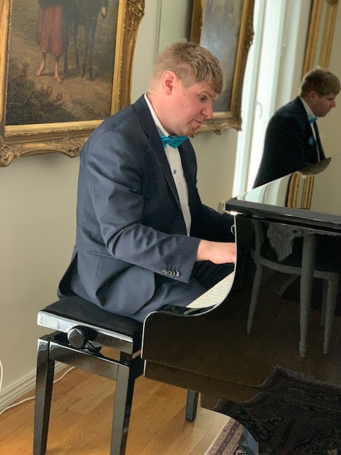 Bild på pianisten Christoffer